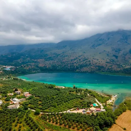 Eirini Lake Kournas Chania * Mouríon